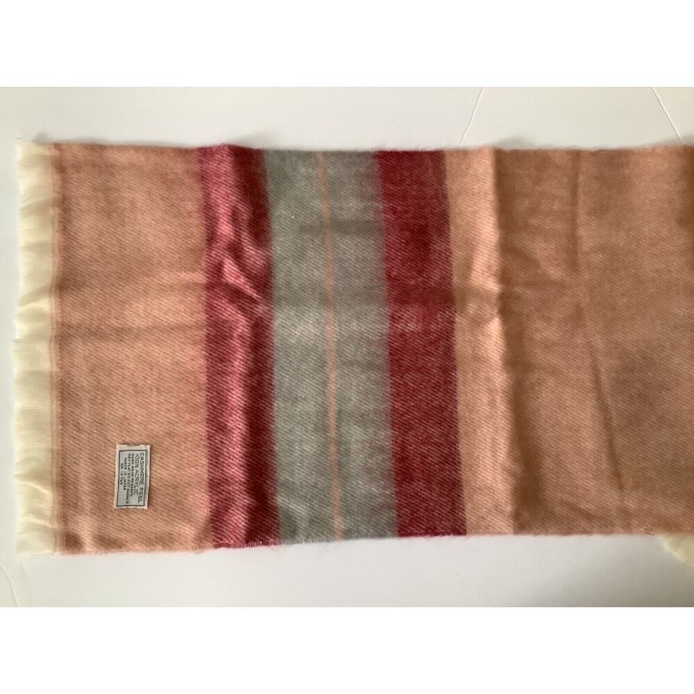 womans scarf cashmere feel pink, made in Japan